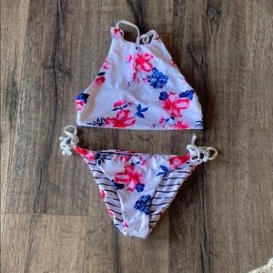 Reversible swim suit !!